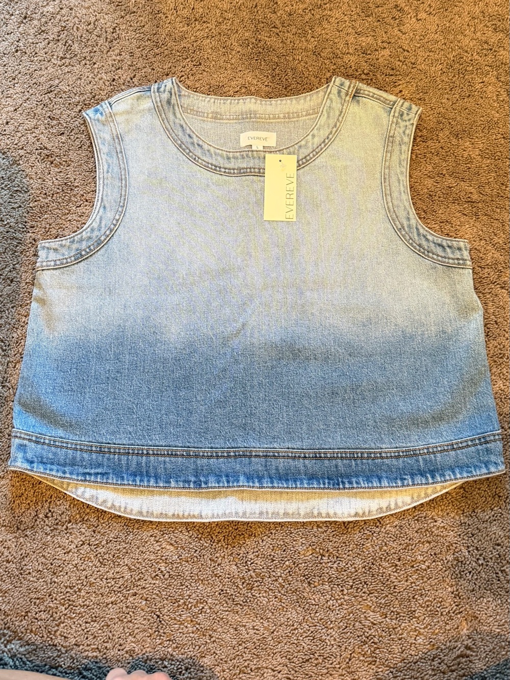 Evereve Light-to-Medium Blue Ombre Denim Crop Tank